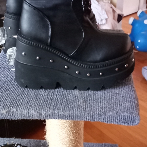 Demonia add satan boots - Picture 3 of 8